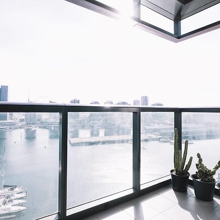 Апартаменты Experience Waterfront Luxury With Views Мельбурн Экстерьер фото